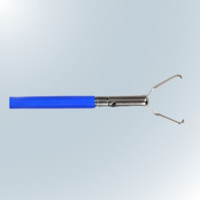 Hemostatic clips